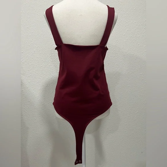 REORIA Butsmooth Square Neck Double Lined Bodysuit EUC - Picture 3 of 6